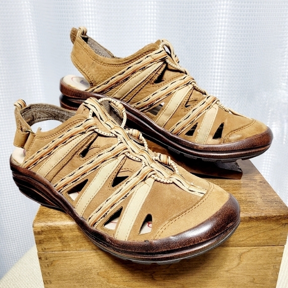 Bionica Malabar Slingback Nubuck Leather Sport Sandal Women's 9 M - Picture 3 of 9